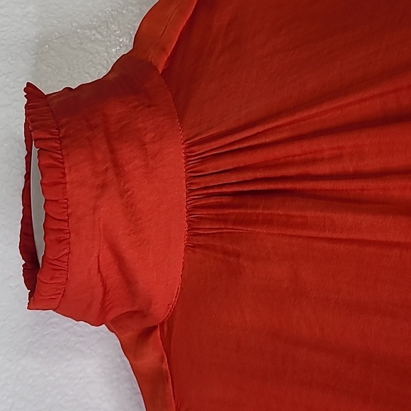 Zara Blouse Size Large Red Mock Neck Ruffle Detail Festive Holiday Party EUC - Picture 5 of 11